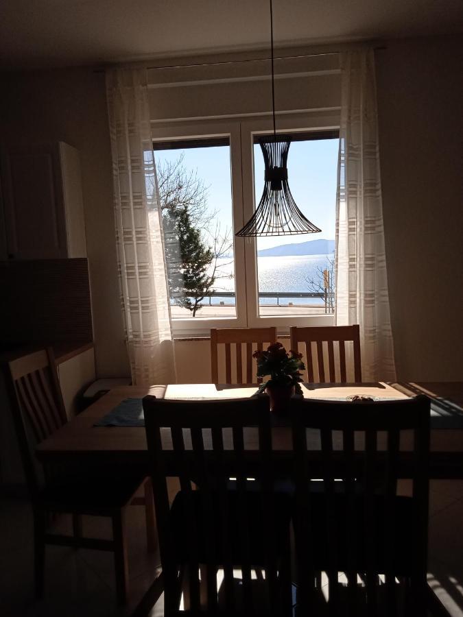 Apartment Luka Сен Екстериор снимка